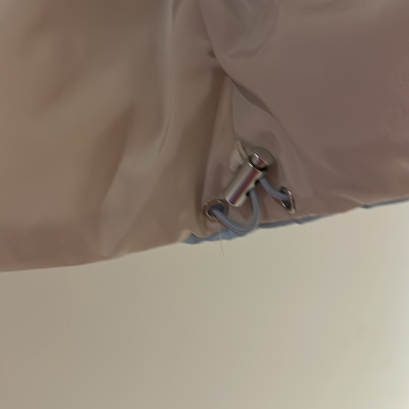 Light Blue Puffer Vest - Picture 5 of 6